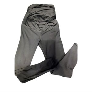 Maternity leggings and shorts